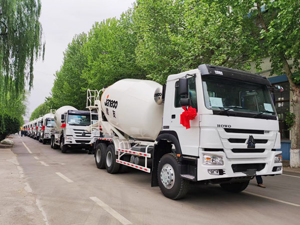 服務(wù)海外工程建設(shè)，勇做“一帶一路”建設(shè)“排頭兵”