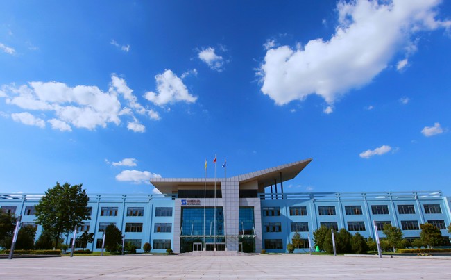 11月11日，山推收購(gòu)山重建機(jī)，成為全資子公司